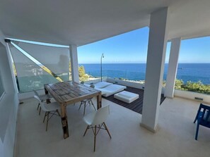 Outdoor dining - Luxury Villa In Ibiza (Santa Eulalia del Rio)