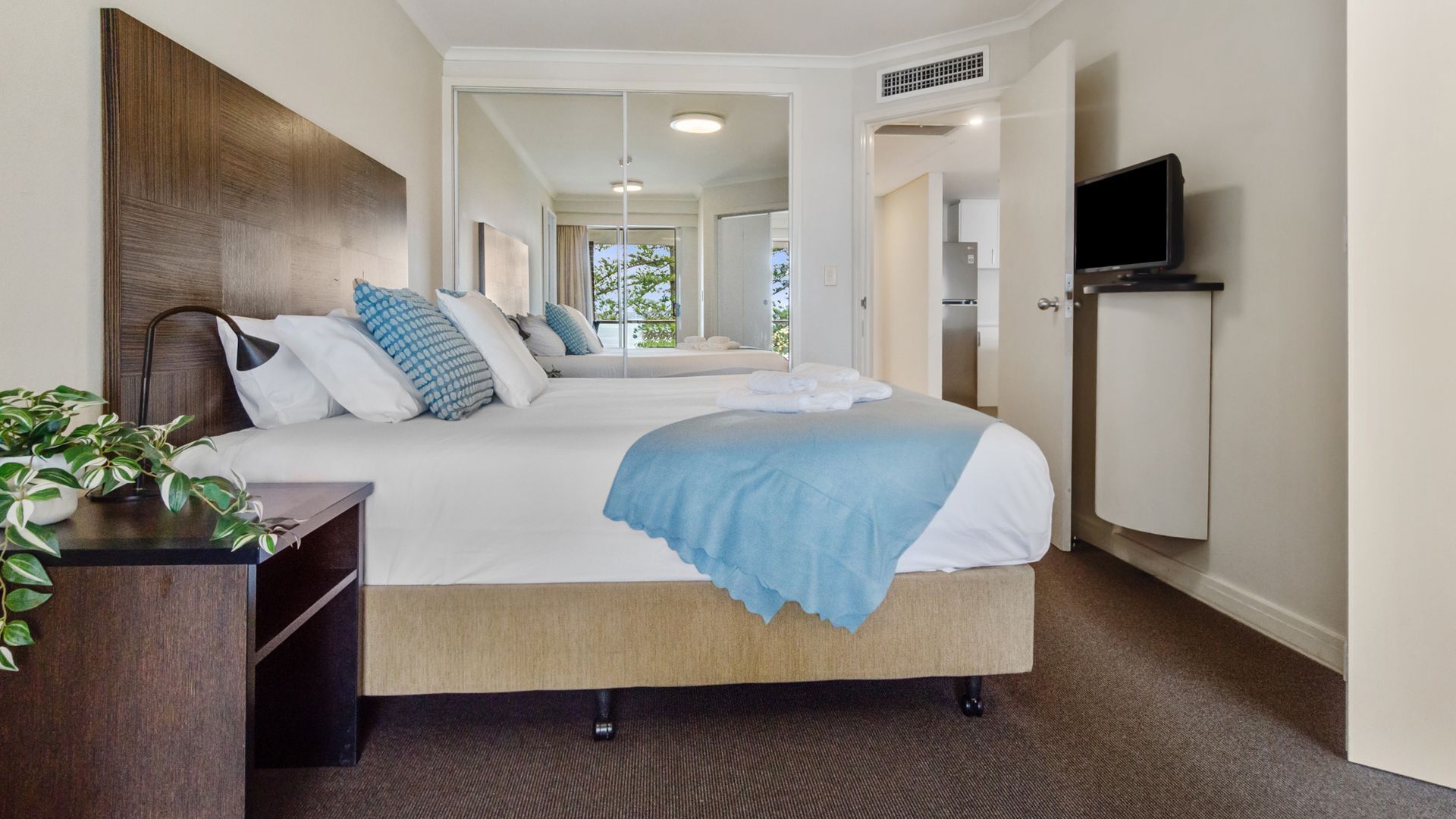 1 chambre, bureau, Wi-Fi gratuit, draps fournis