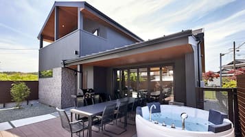 Luxury Villa | Teres/patio