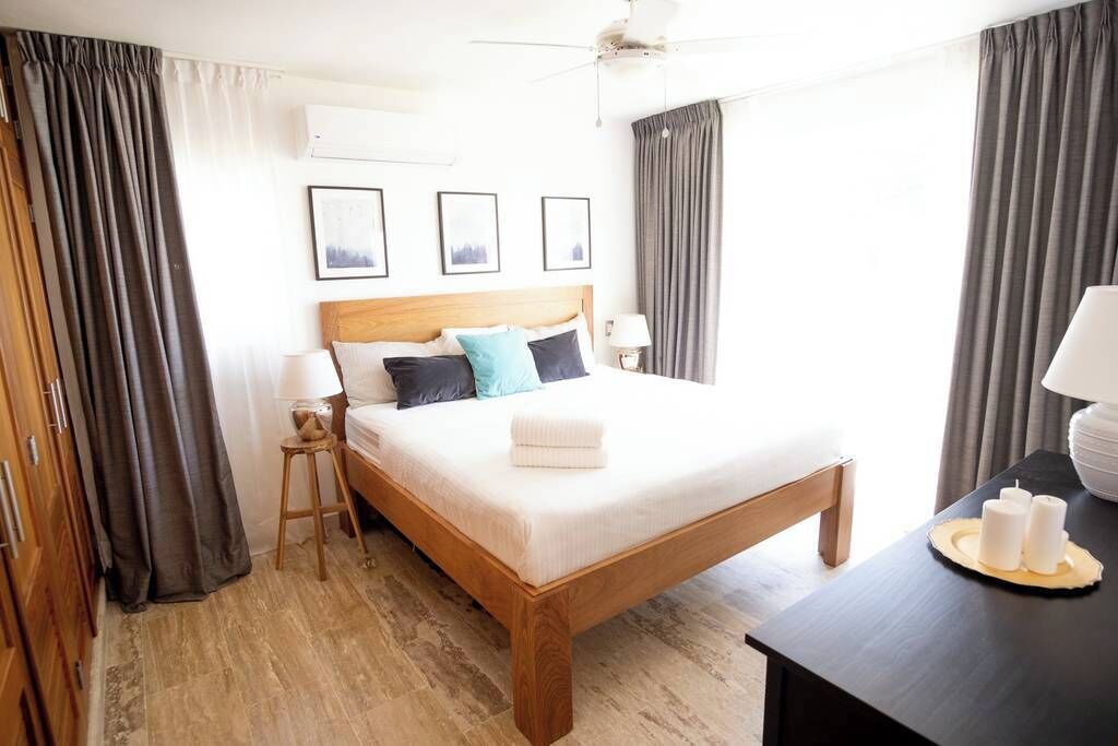 2 slaapkamers, een strijkplank/strijkijzer, gratis wifi