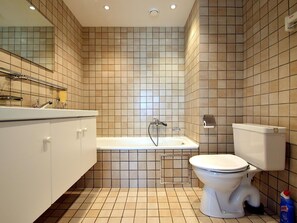 Apartemen | Kamar mandi