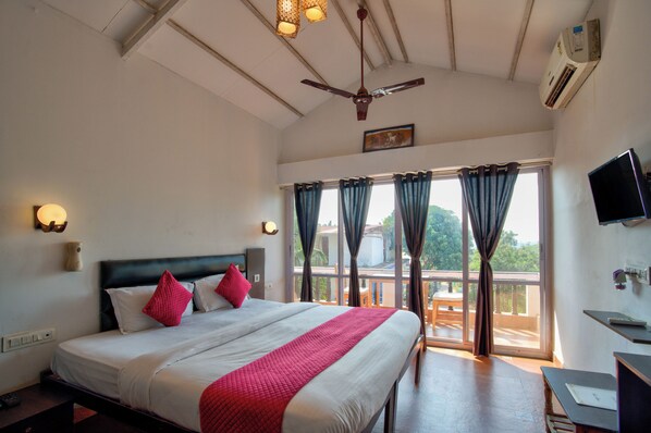 Deluxe Sea View | Free WiFi - Swizel Nook Stay (Calangute)