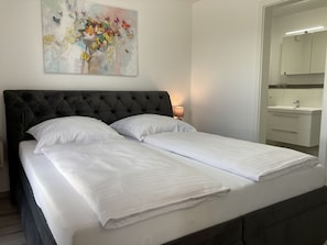 2 bedrooms, travel cot, free WiFi - "Mairin - Star of the Sea" at Haus Meeresjuwel! (Dahme)