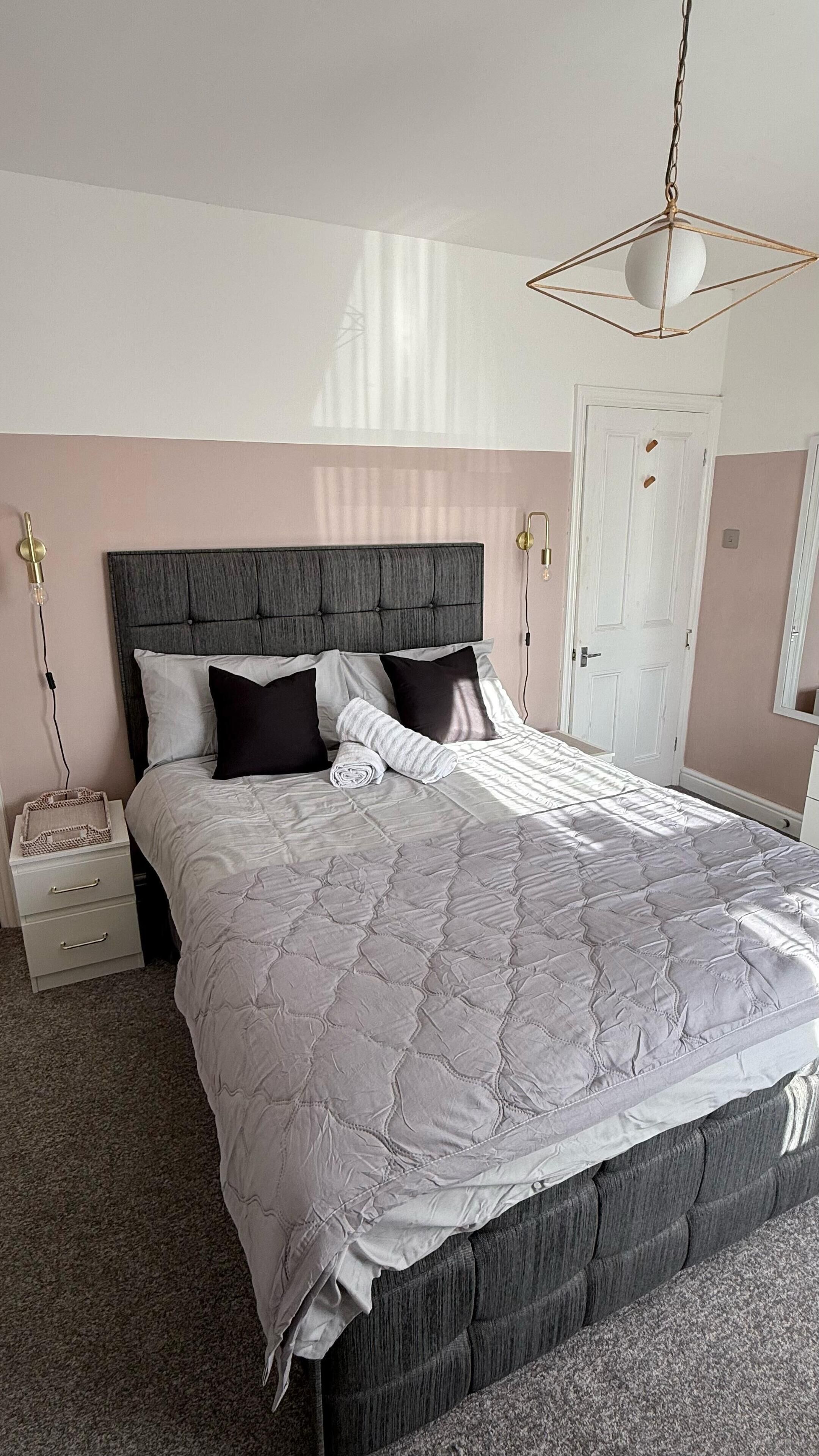 3 Schlafzimmer, Bügeleisen/Bügelbrett, Reisekinderbett, WLAN