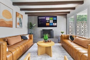 TV, fireplace, offices