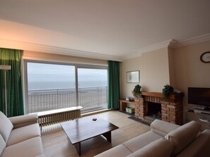 Leilighet | Oppholdsområde | DVD-spiller