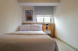 3 habitaciones, escritorio, tabla de planchar con plancha y wifi 