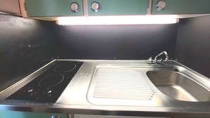 Private kitchen - Cozy studio in La Plagne with balcony and quick ski access (La Plagne-Tarentaise)