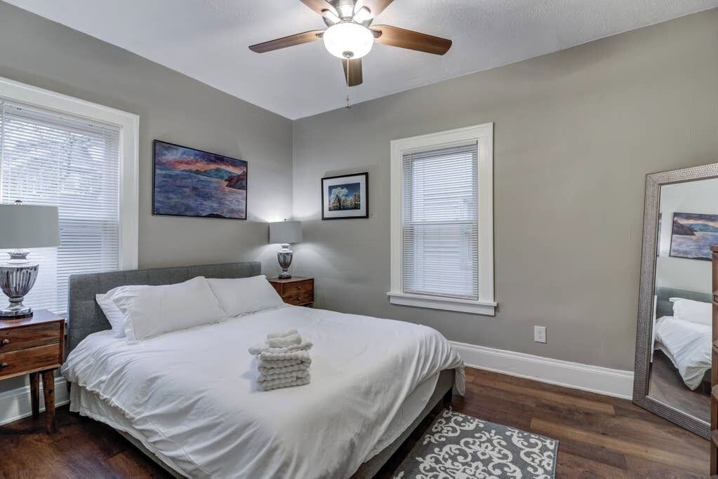 2 Schlafzimmer, Bügeleisen/Bügelbrett, WLAN, Bettwäsche