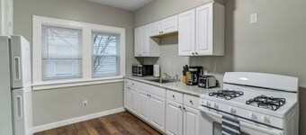 The Gallery House - Art curated by local artist!