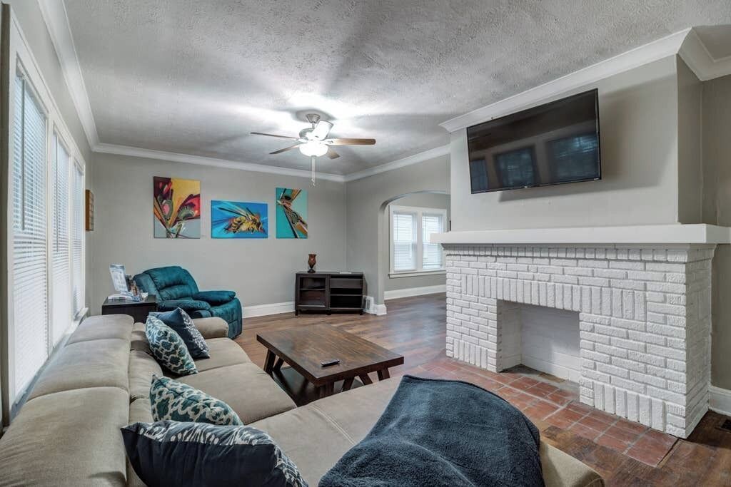 Televisio, työhuone