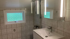 House | Bathroom