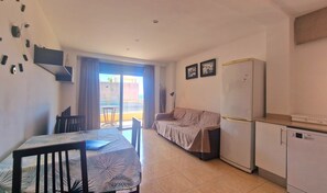 公寓, 2 间卧室, 无障碍, 阳台 | 客厅