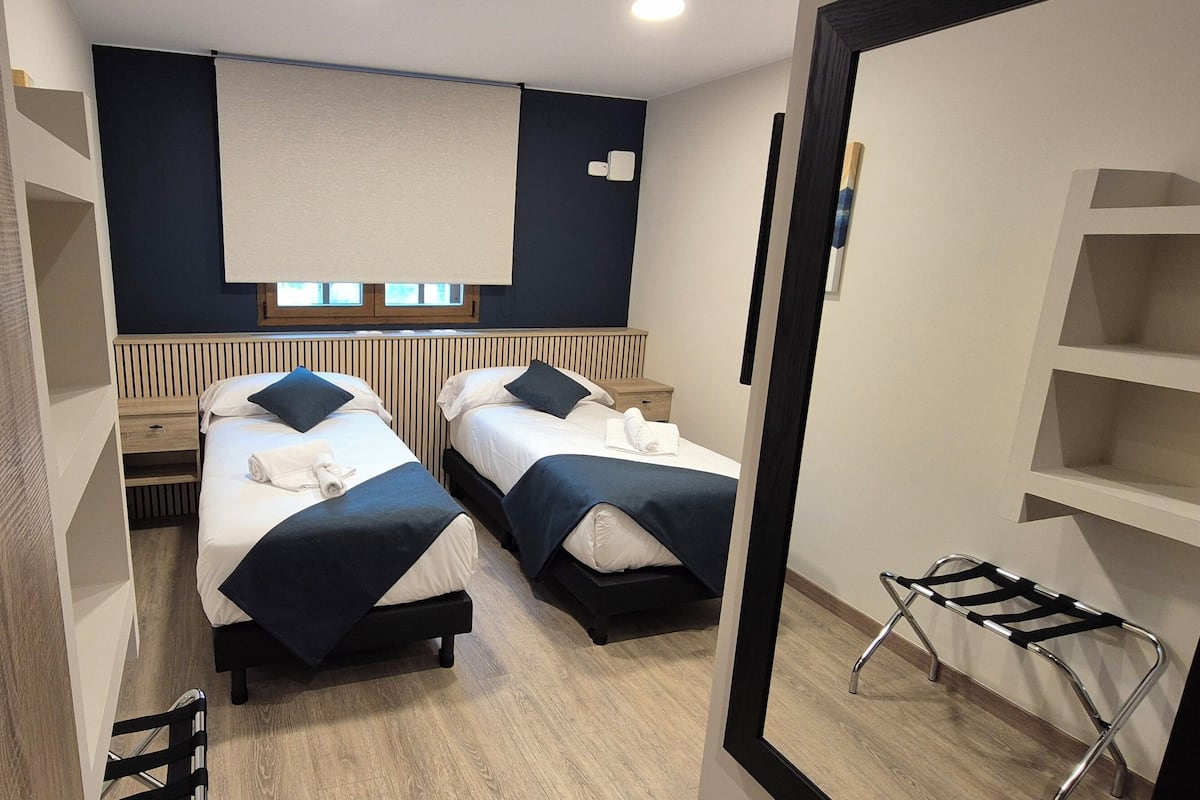 Standard Twin Room | 1 bilik tidur, katil bayi/kot (surcaj), katil lipat simpan/tambahan