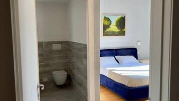 Comfort Quadruple Room | Soundproofing, free WiFi