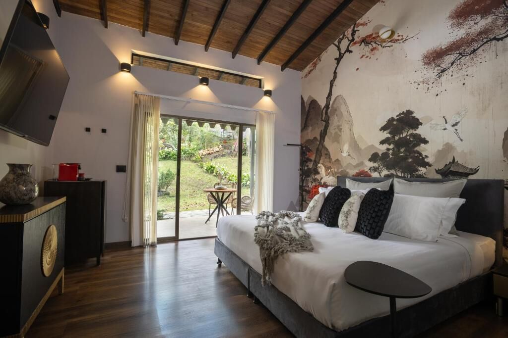 デラックス ルーム | エジプト綿のシーツ、高級寝具、羽毛の掛け布団、低反発ベッド