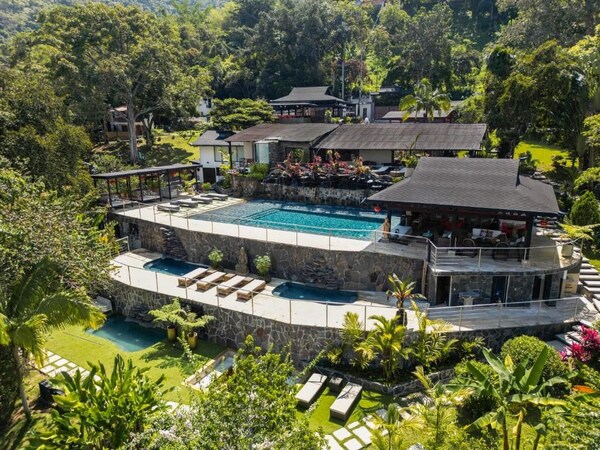 Green Oriental Resort - La Vega