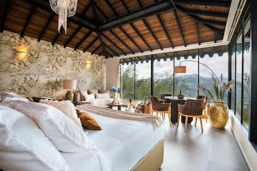 Family Suite, Multiple Beds | Egyptian cotton sheets, premium bedding, down comforters