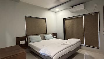 Deluxe Room, Pool View | Free WiFi