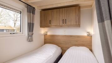 House | 2 bedrooms, individually furnished, bed sheets