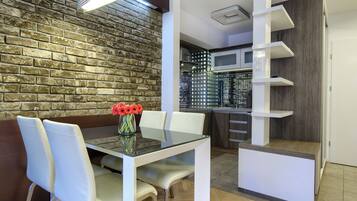 Apartment, Balcony | 1 bedroom, iron/ironing board, free WiFi