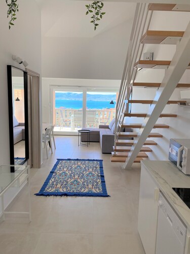 Apartment 1 - Penthouse Sea View in Villa Ria