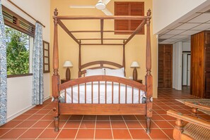 3 bedrooms, iron/ironing board, free WiFi, bed sheets - Villa with beautiful pool luxurious tropical garden 6 p (Rivière-Salée)