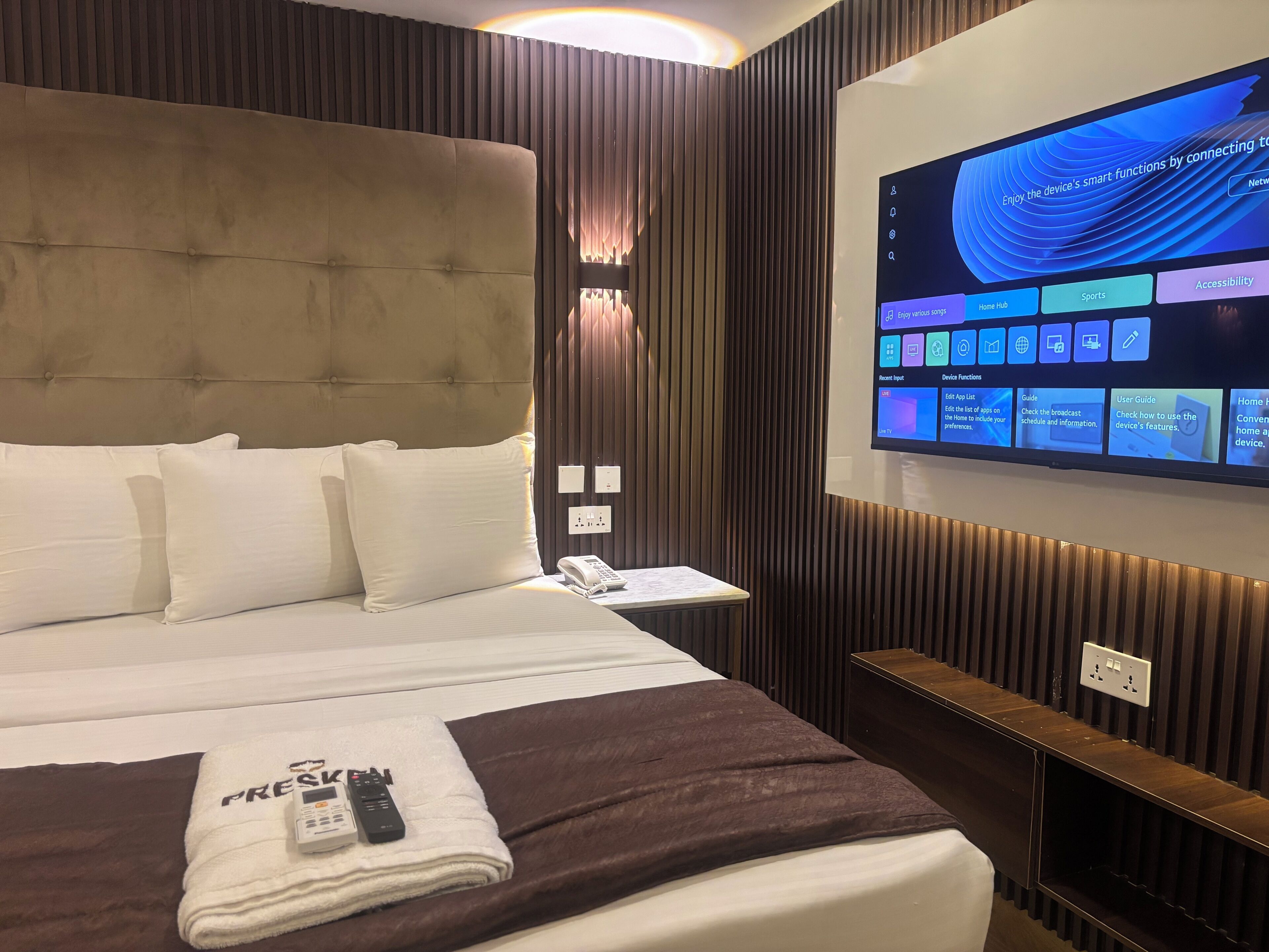 Executive Room | Free WiFi