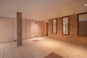 Interior - Appartement entier à 5’ de la Gare d’Annemasse - Geneva, Comfortable 50 sqm Appartment (Ville-la-Grand)