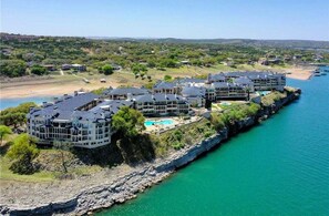 Exterior - Private Home with Views & Access to All Island Amenities - 3 Bedrooms - 2 1/2 Baths (Lago Vista)