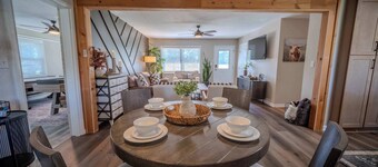 Parkside Place Entire Home in Acworth