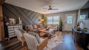 TV, peis, videospill og DVD-spiller