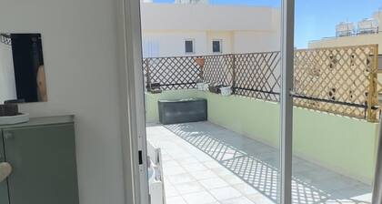 Stylish 3 bedroom penthouse in the Centre of Larnaca!