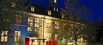 WHLIVING - Apartments & Studios