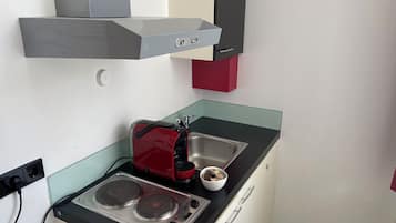 Apartment | Private kitchen | Fridge, stovetop, espresso maker, electric kettle
