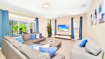 House | 6 bedrooms, Internet