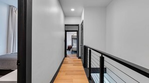 4 bedrooms, desk, iron/ironing board, WiFi