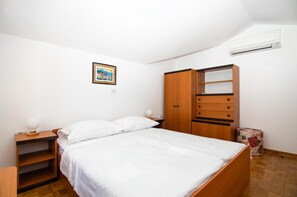 Family Apartment, 2 Bedrooms, Sea View, Beachside