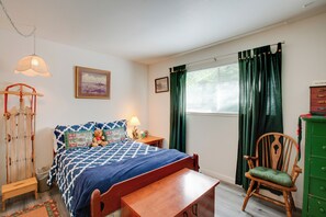 House (2 Bedrooms) | Interior - Walk to Ski Shuttle: Tahoe Cabin w/ Grill! (South Lake Tahoe)