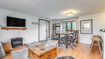 House (1 Bedroom) | Interior