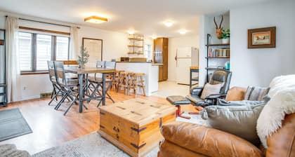 Hike, Ski & More: Walkable Downtown Granby Home