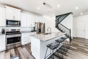 Apartment (3 Bedrooms) | Interior