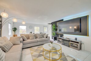 Interior - Home Theater & Hot Tub: Mtn-view Winthrop Home (Winthrop)
