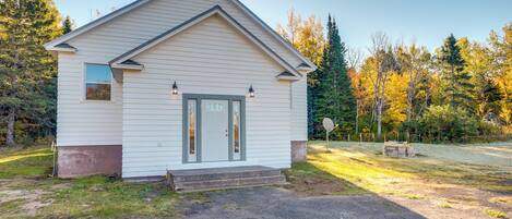 Apartment (2 Bedrooms) | Front of property