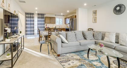 16 Mi to Louisville: Pet-friendly Getaway!