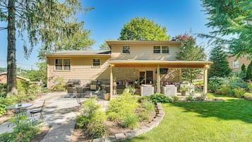 House (4 Bedrooms) | Outdoor dining
