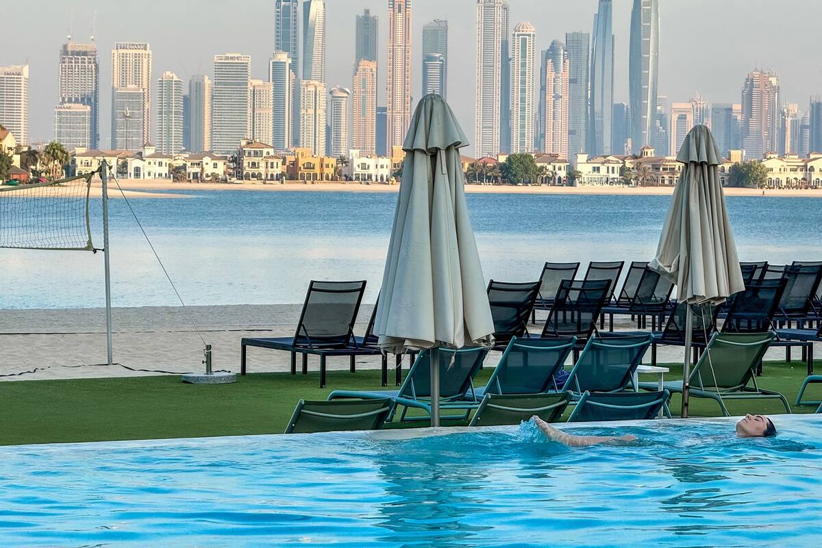 Appartamento Luxury, vista mare, di fronte alla spiaggia | 2 camere, una cassaforte in camera, tende oscuranti, ferro/asse da stiro