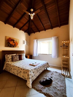 Blackout drapes, soundproofing, iron/ironing board, free WiFi