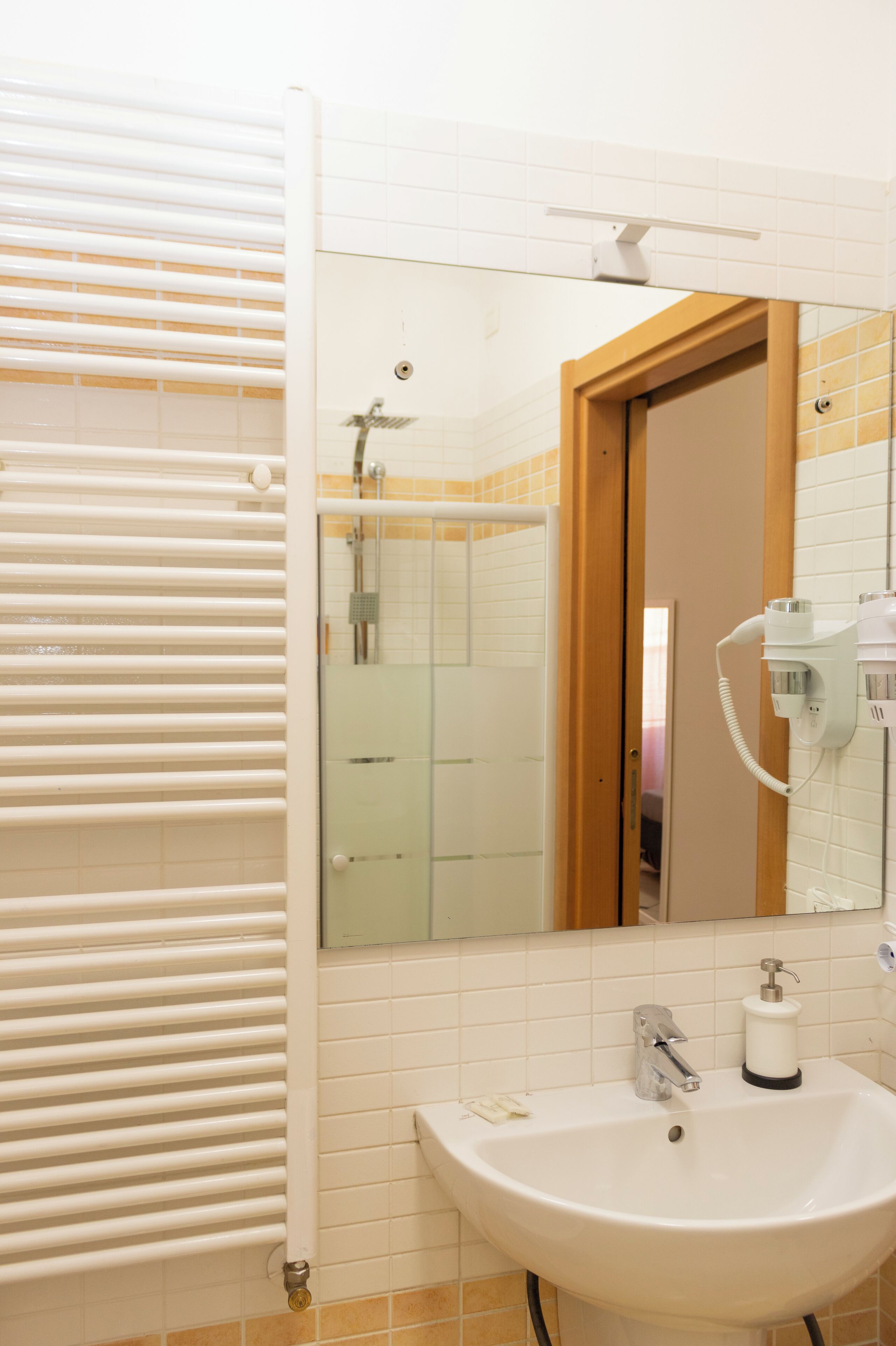 Foto - Vitti's Home Verona 3