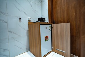 Luxury Studio Suite | Minibar - Holiday Plus Tabba Apartments (Madinah)